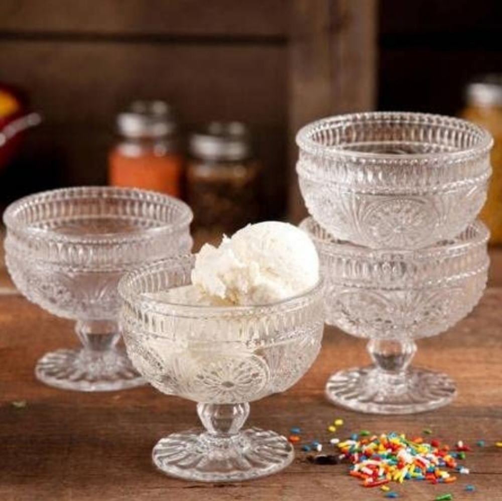 4 Pioneer Woman clear Adeline sundae dessert cups